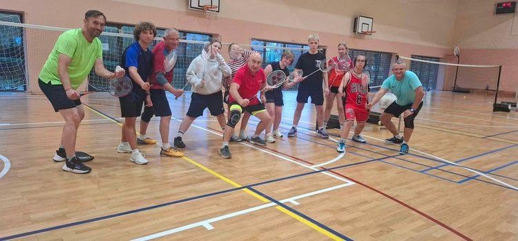 🏸 Badmintono treniruotės įsibėgėjo! 🔥 🏸 Badmintono treniruotės įsibėgėjo! 🔥
